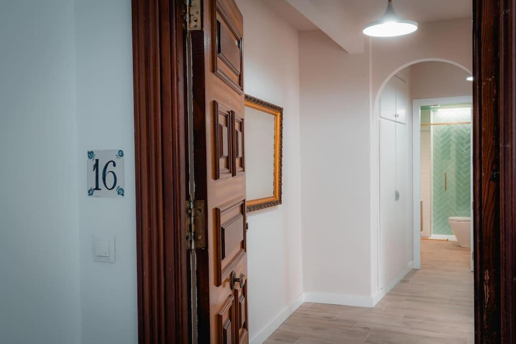 Apartamento Qh Caldeleria Vieja Granada Exterior foto